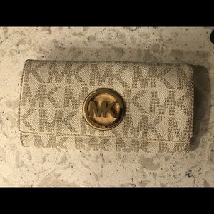 Mk